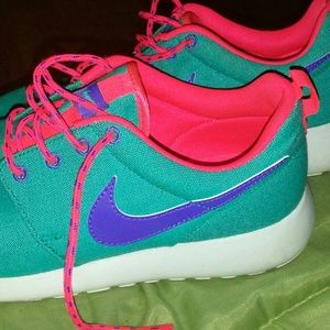 Nike shoes